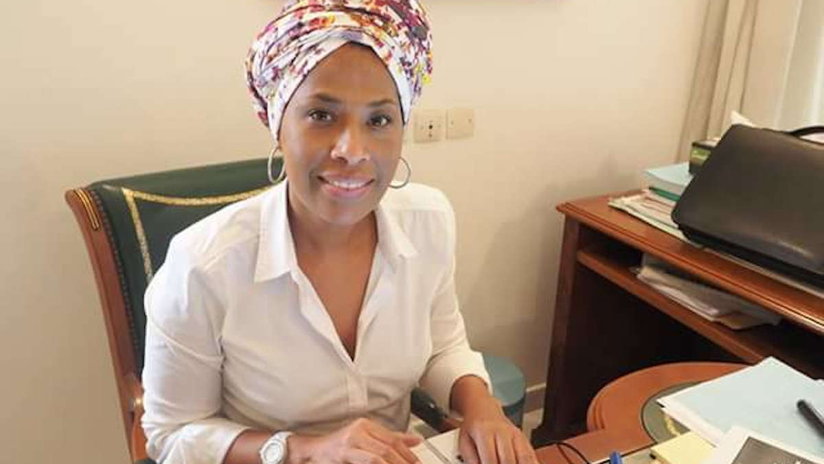 Nathalie Yamb: Après son expulsion, elle promet revenir pour la passation entre Ouattara et son mentor