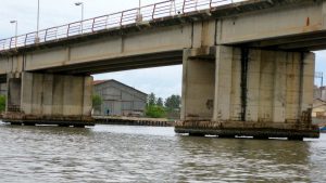 Drame à Ziguinchor (Sénégal) : un camion tombe d'un pont