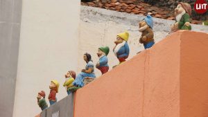 France : Pensant à une attaque des "7 nains", il brûle son appartement pour se défendre