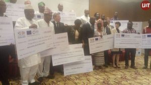 PARASEP - BENIN : 6,9 Milliards FCFA pour le financement des filières Ananas, Aviculture et Karité.