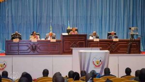 Scandale en RDC : Le ministre de l’intérieur pris à partie par deux députés
